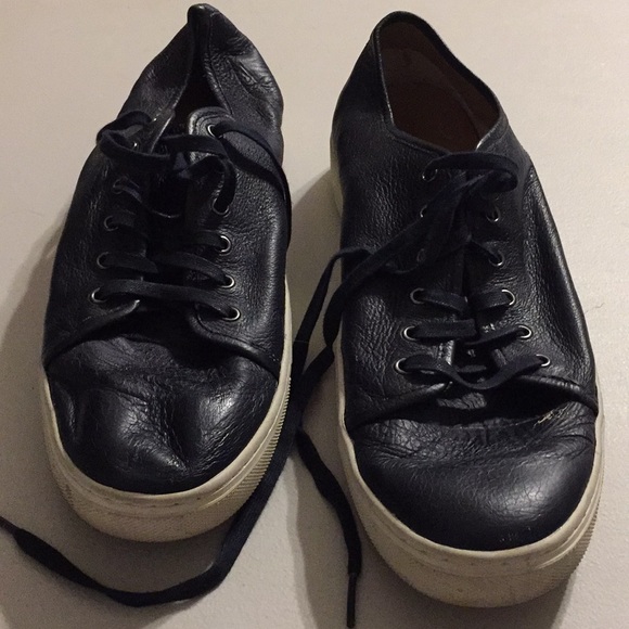 VINCE men’s size 12m main image 6
